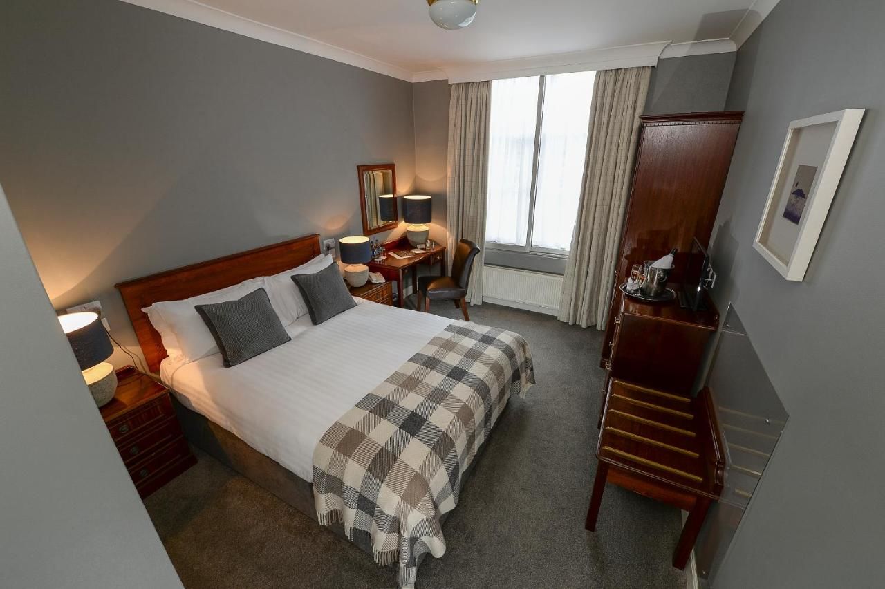 Отель Blarney Woollen Mills Hotel Бларни